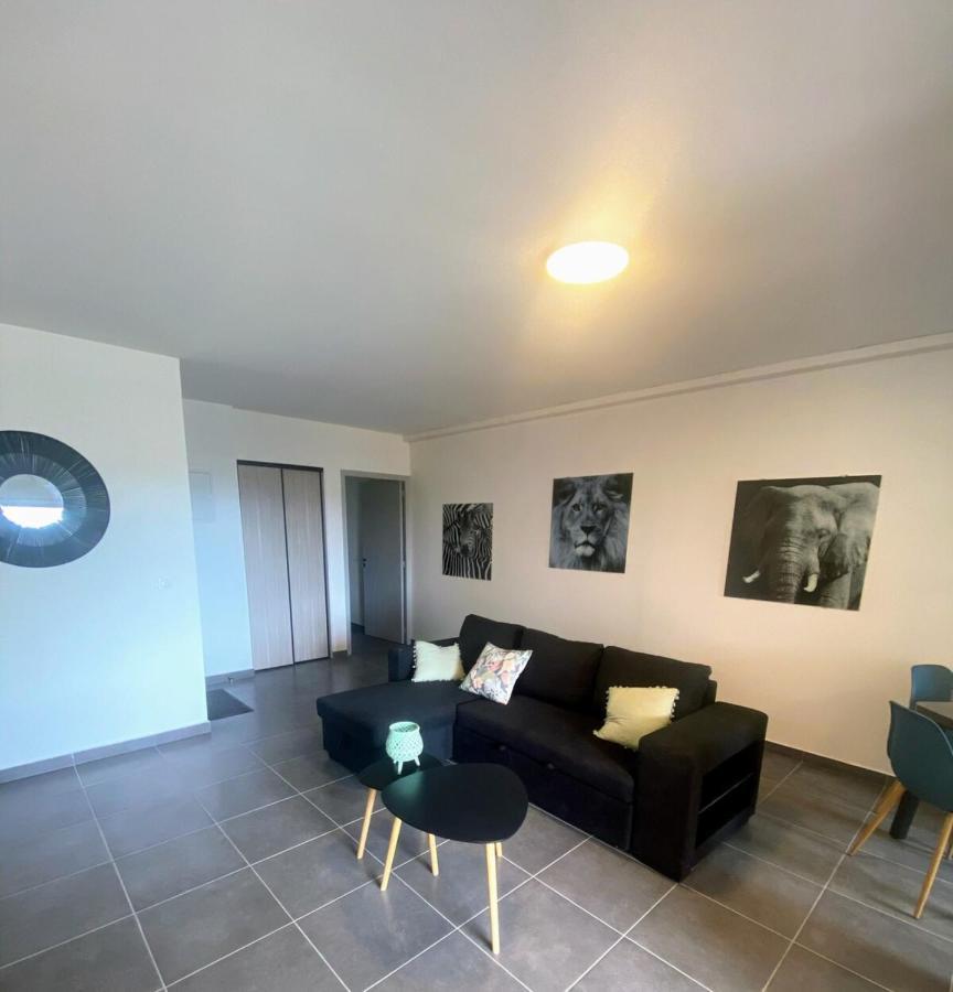 Recent Bel Appartement Une Chambre Papeete パペーテ エクステリア 写真